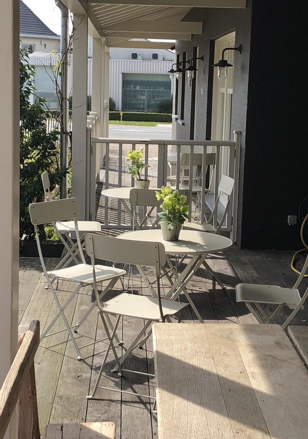 Morris Coffee & Crafts Bed and Breakfast Ruddervoorde Buitenkant foto